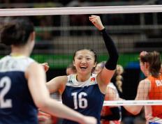 罗德里赛点兑现，洛杉矶湖人淘汰菲尼克斯太阳晋级四强，主帅激动落泪